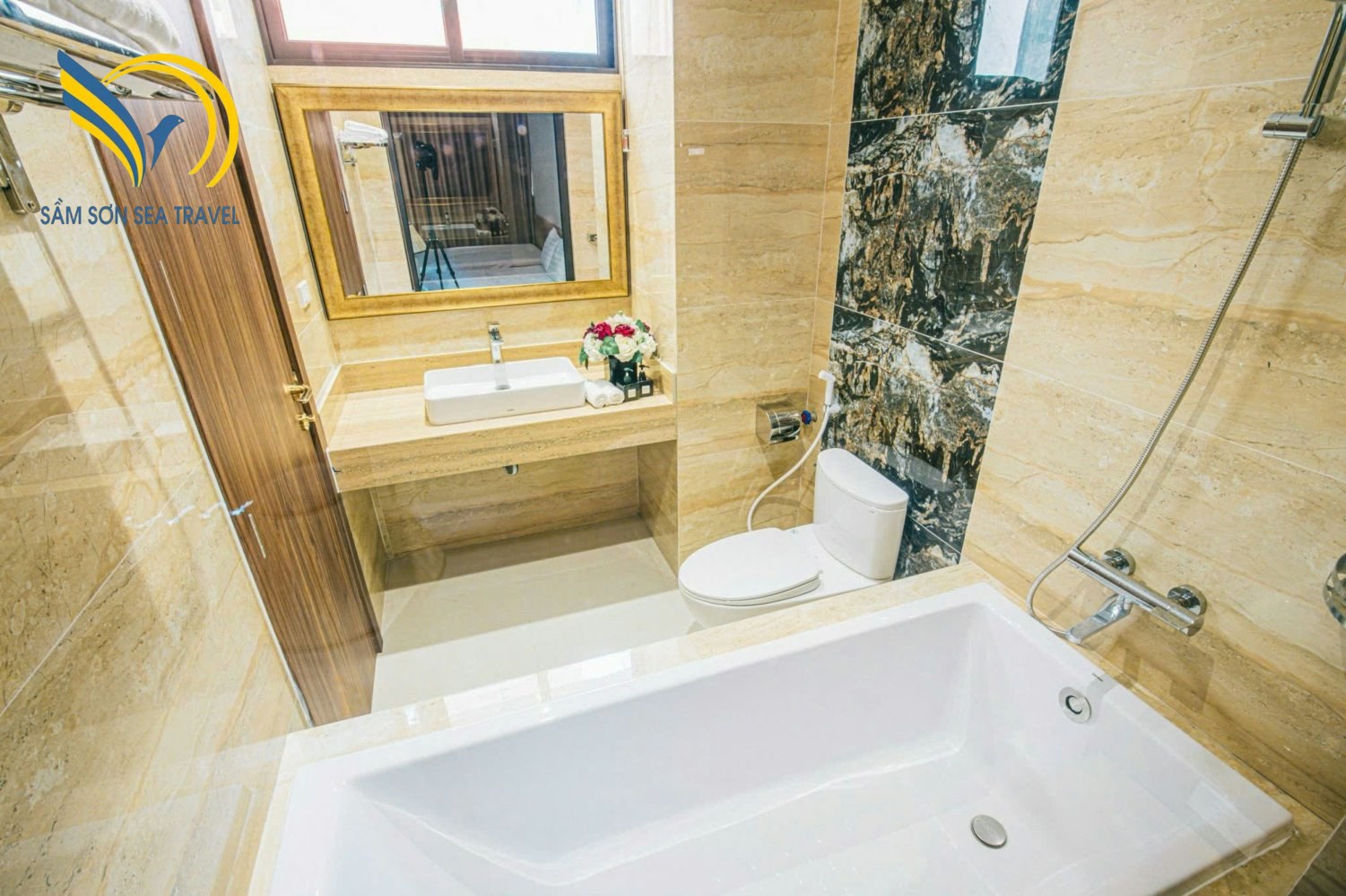 Villas Flamingo Hải Tiến thumbnail 8